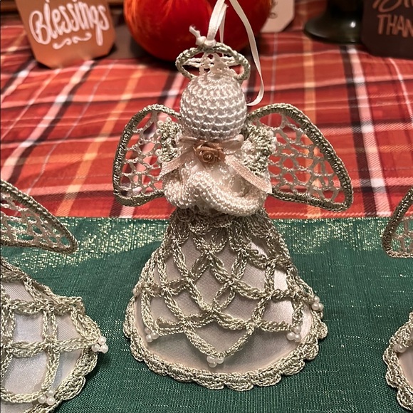 Elegant Crochet Angel Figurines Set of 3 - Picture 3 of 10